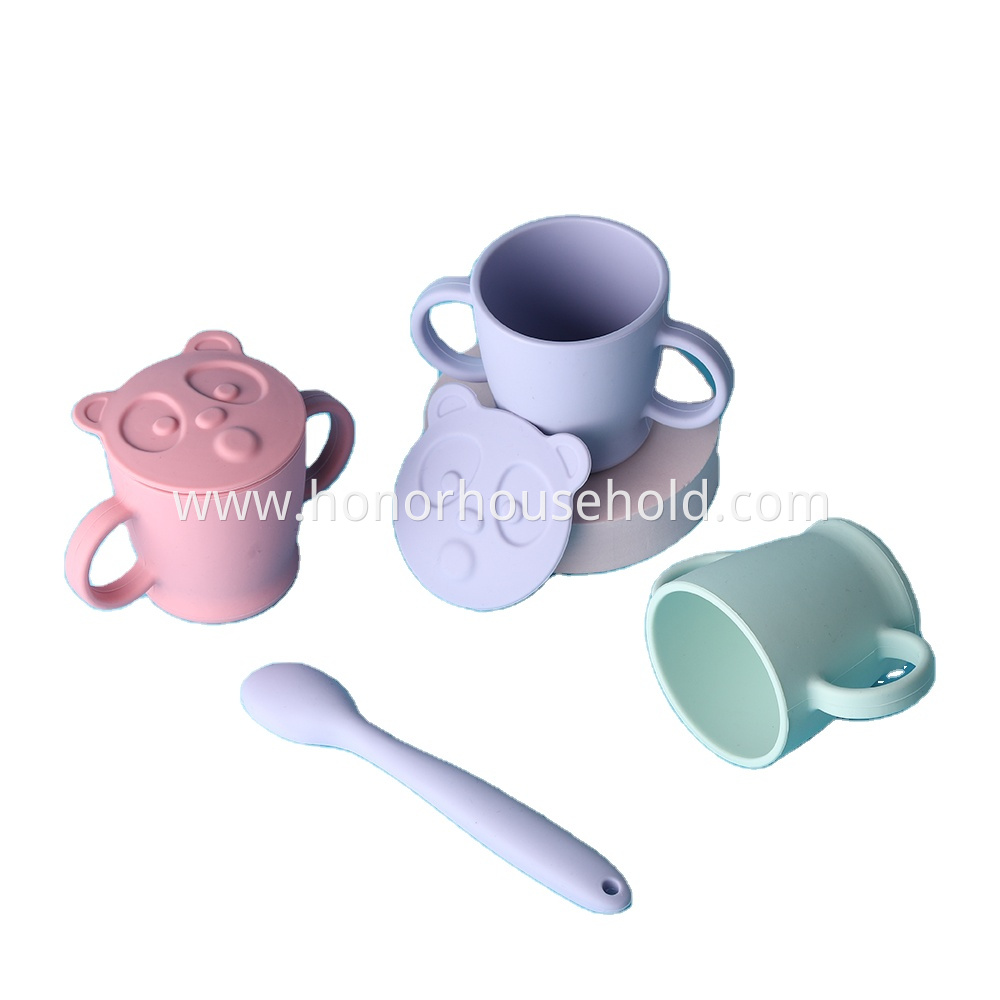 Baby feeding spoon Two small spoon for newborn water feeding silicone soft head spoon for children feeding tableware